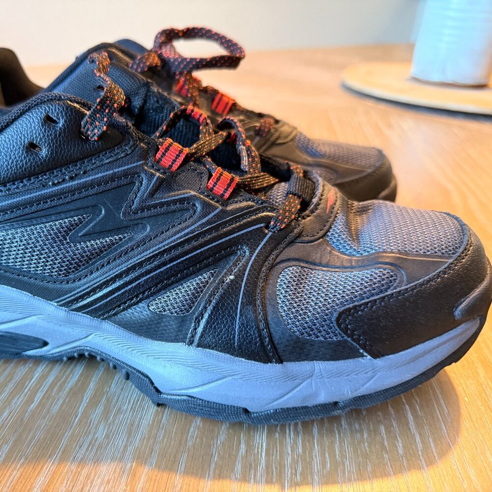 Avia Men's Talus Rugged Walking Shoes